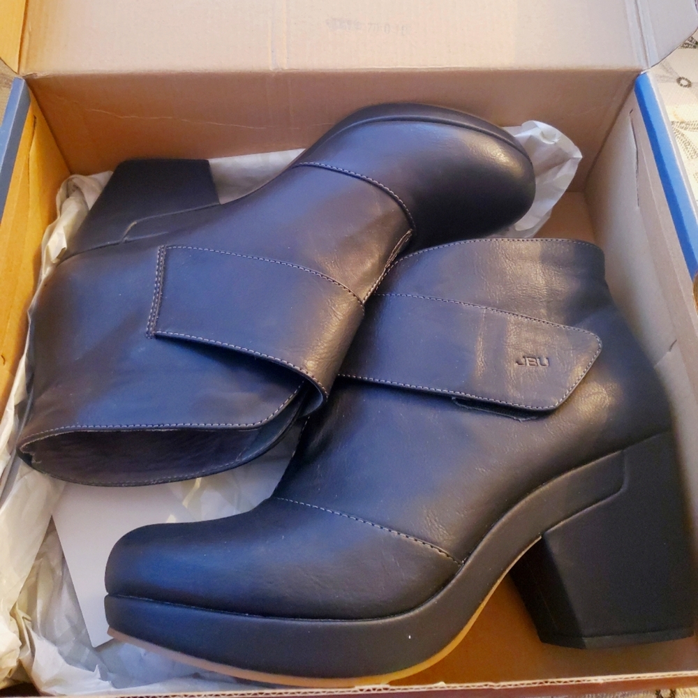 JBU boots
